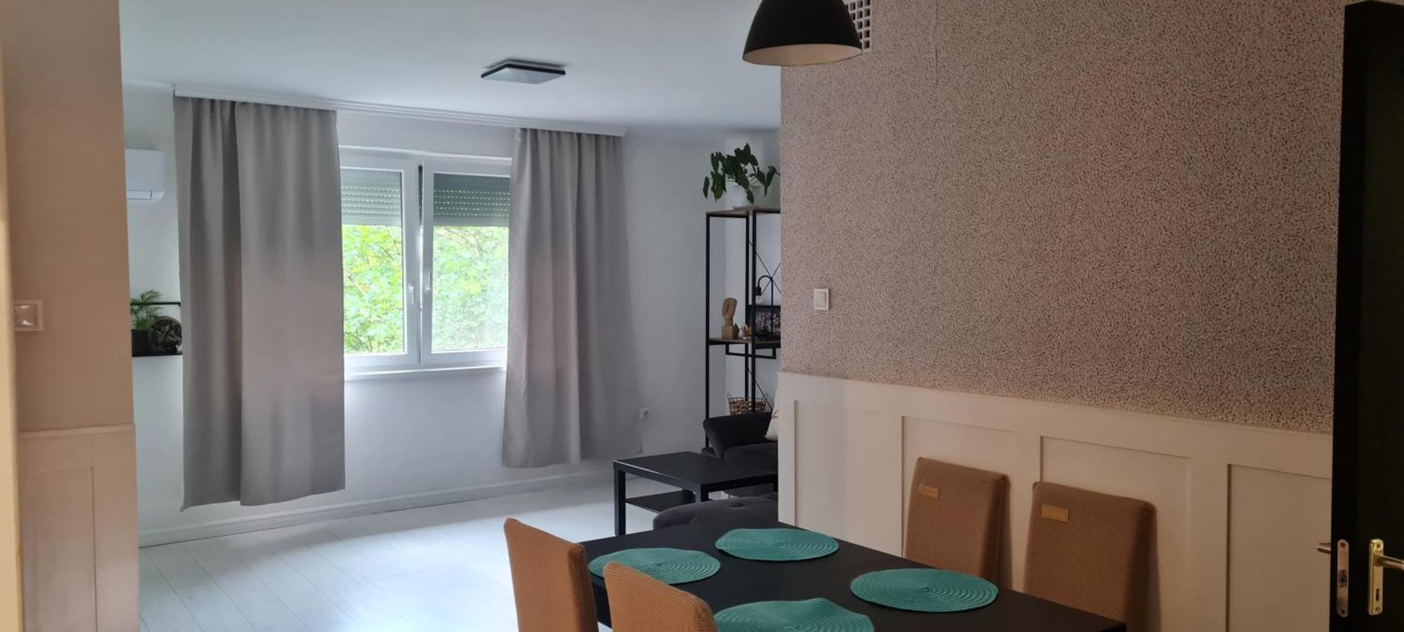 Come.In Kiskunfelegyhaza Bagian luar foto